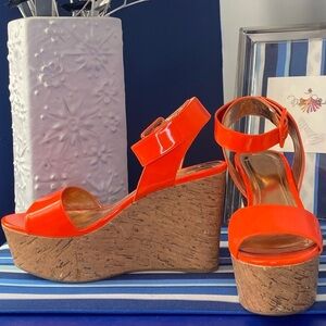 Neon orange cork BCBGENERATION platform wedge heel ankle strap sandals sz 10